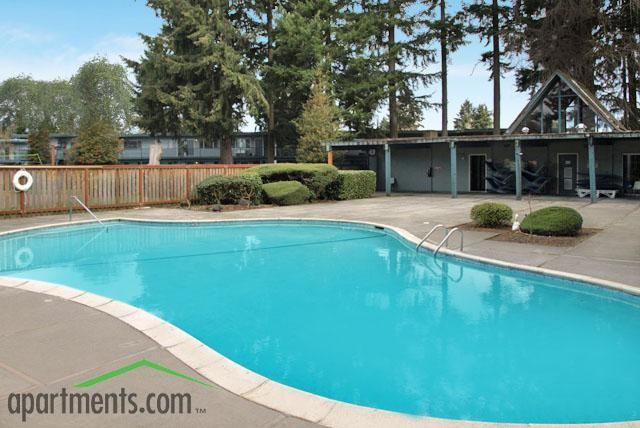 Diamond Head Apartments - Photo 2 of 19