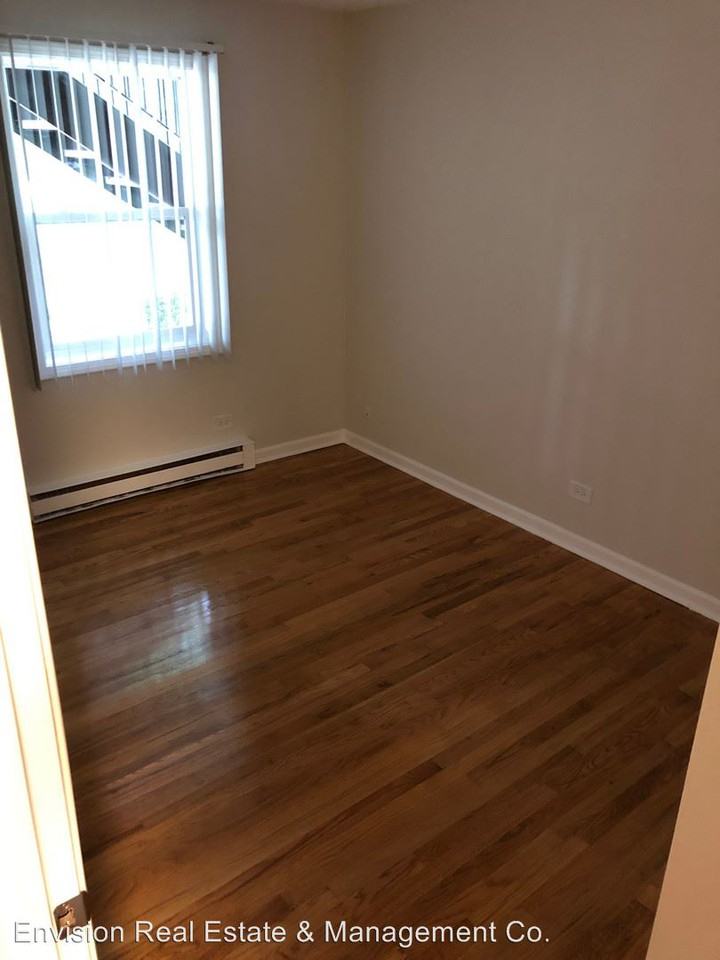 4611-4677 Kirchoff Road 1353 Plum Grove Road - Photo 3 of 8