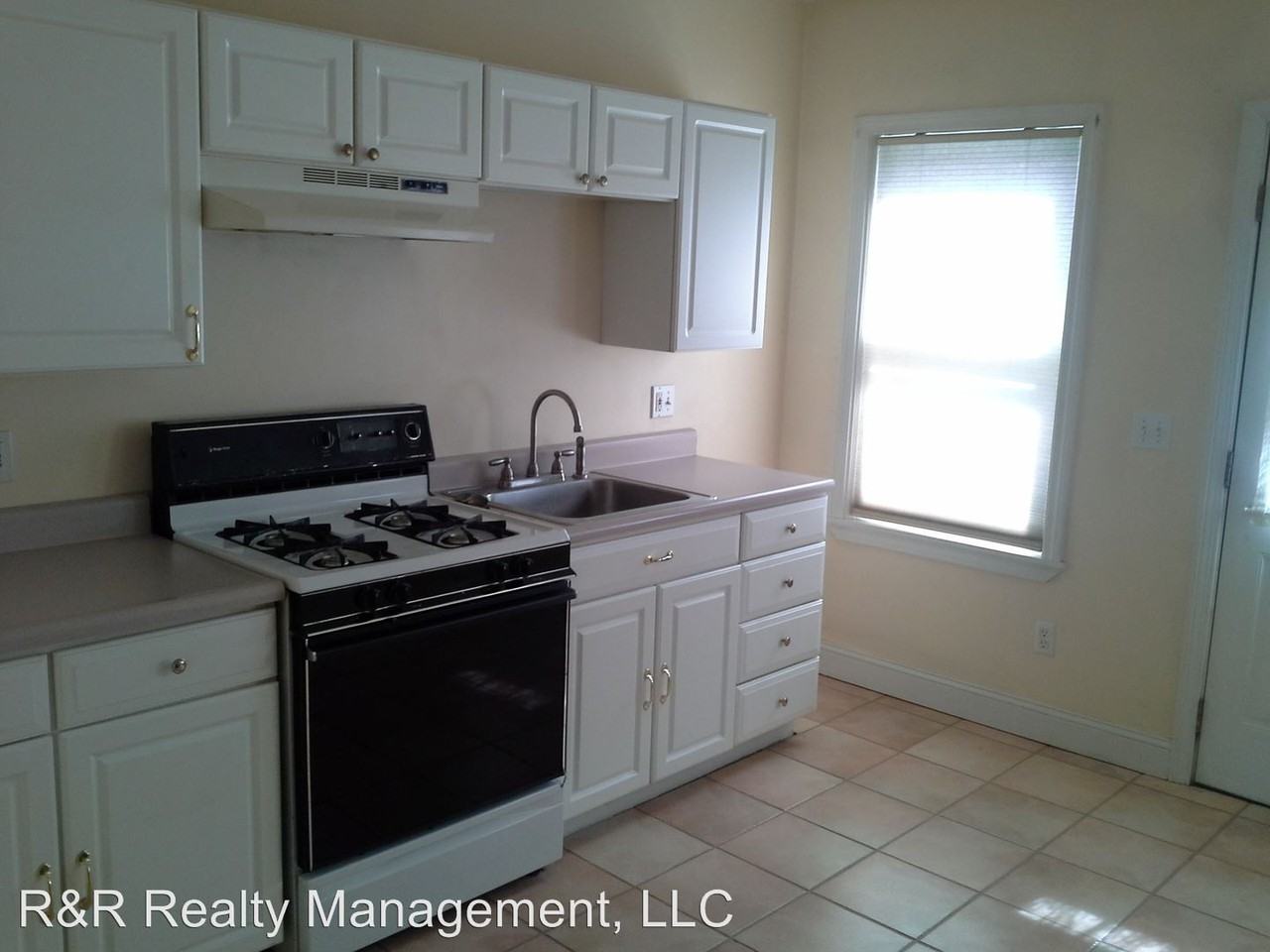 93 North Main Street - Photo 3 of 6