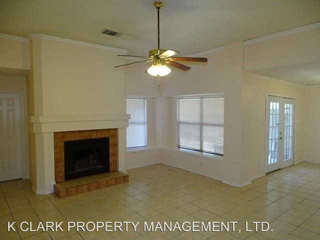7711 Skyline Ridge Dr - Photo 3 of 27