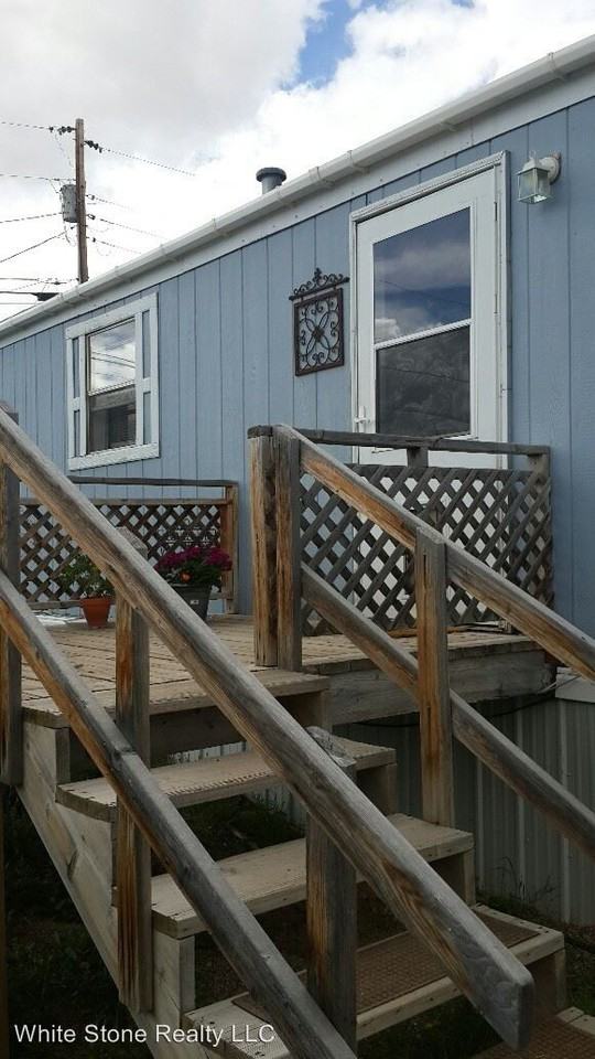 403 W Hickory - Photo 2 of 9