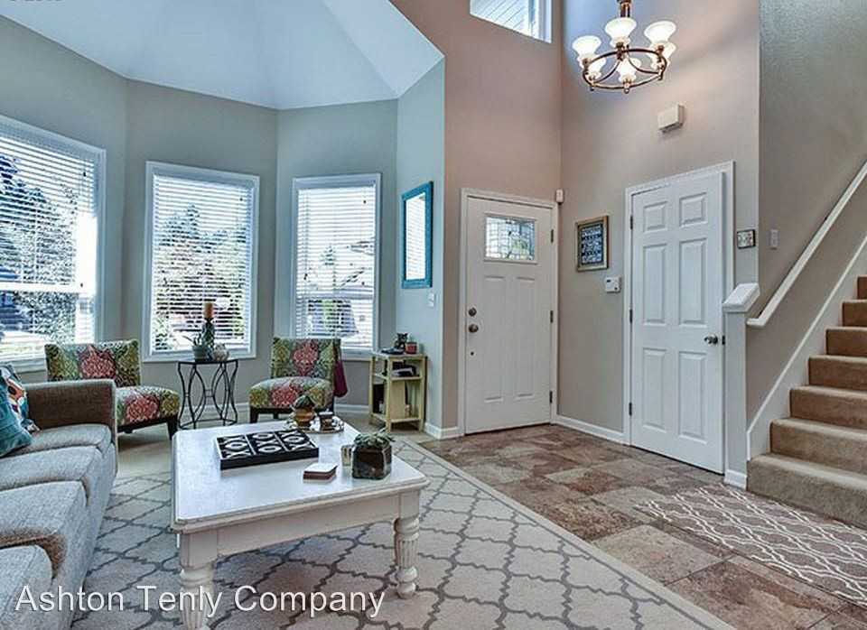 1318 Ann Ct - Photo 3 of 30