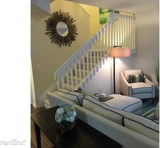 1031 Victoria Falls Blvd 106 - Photo 3 of 10