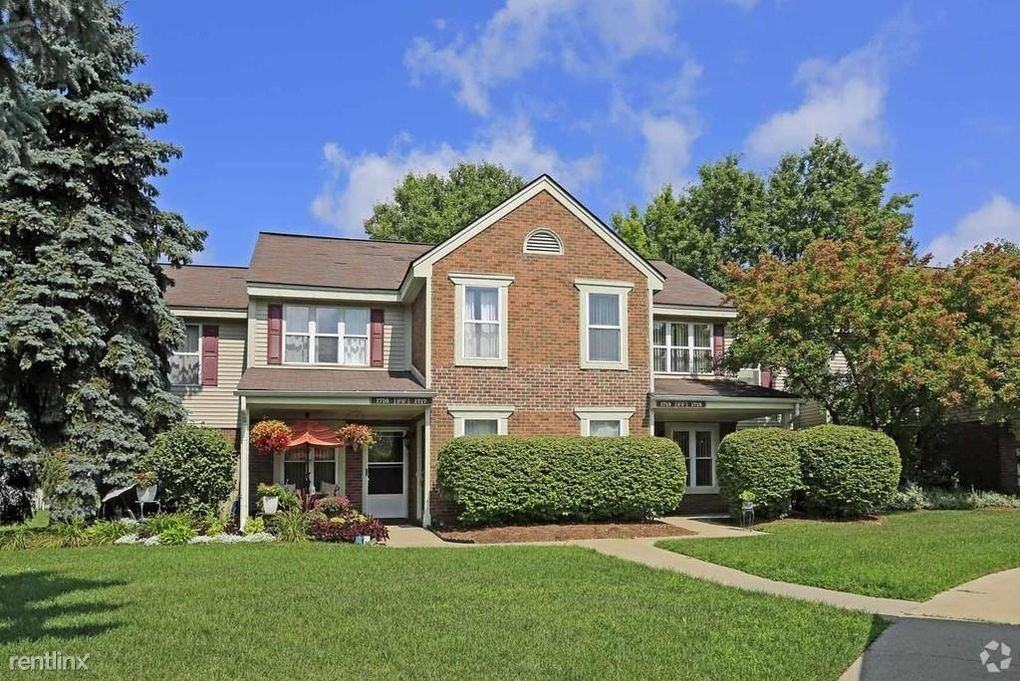 1521 Porter Circle 1521 - Photo 2 of 28