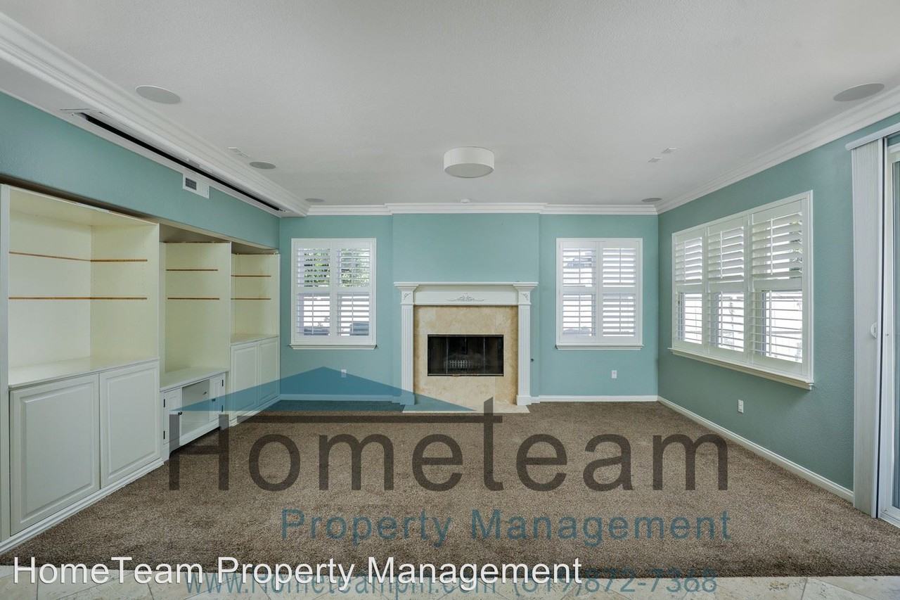 1083 Augusta Pl - Photo 2 of 29