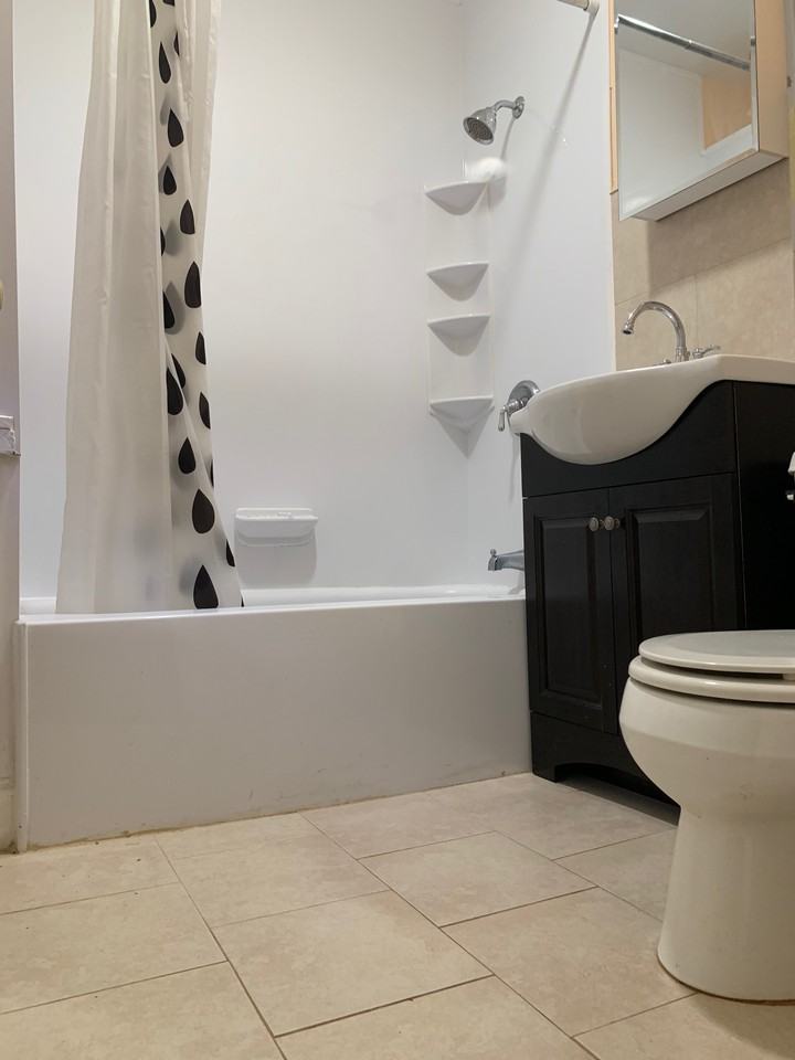 174 Wood Street - Photo 3 of 4