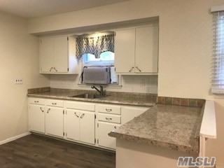 43 Murdock St - Photo 2 of 14