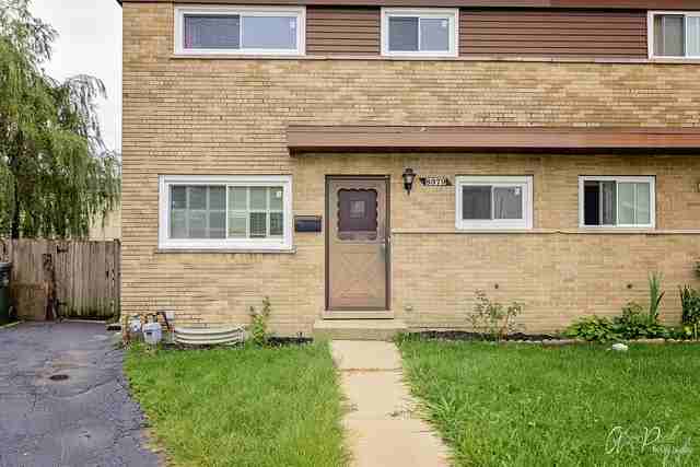 8979 W Emerson St - Photo 2 of 24