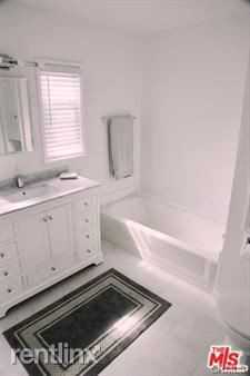 2771 Club Dr - Photo 3 of 23