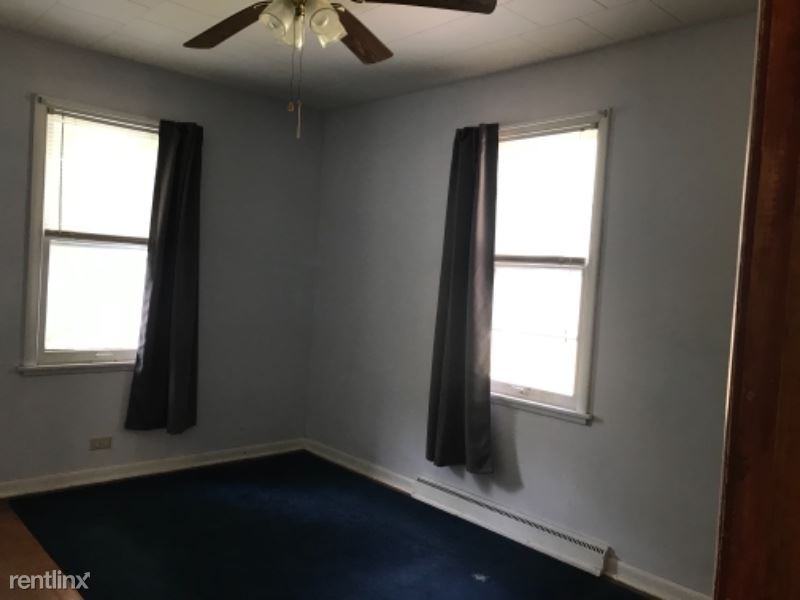 7673 N Topinabee Rd - Photo 3 of 7