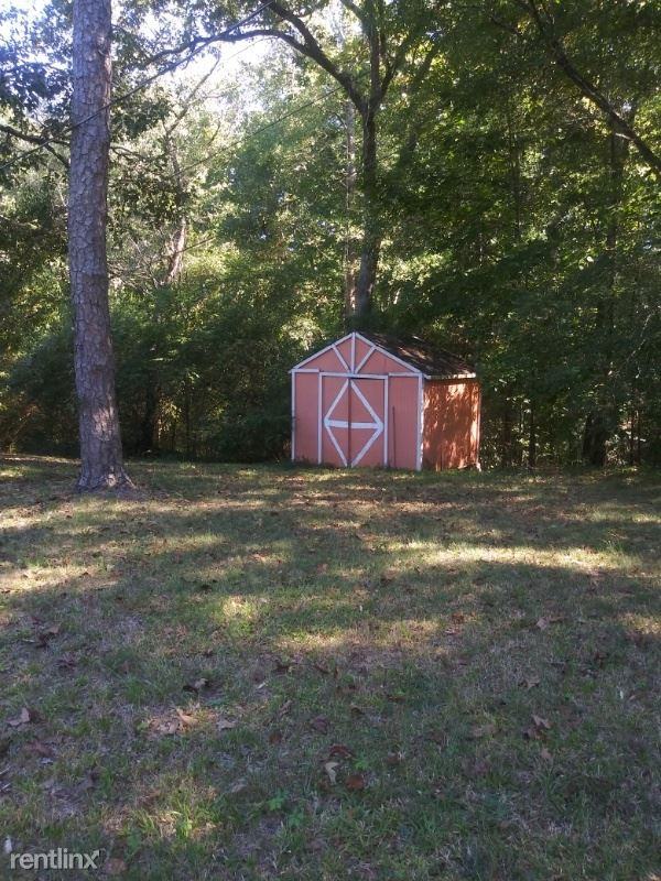 6109 Venetian Way Se - Photo 3 of 11