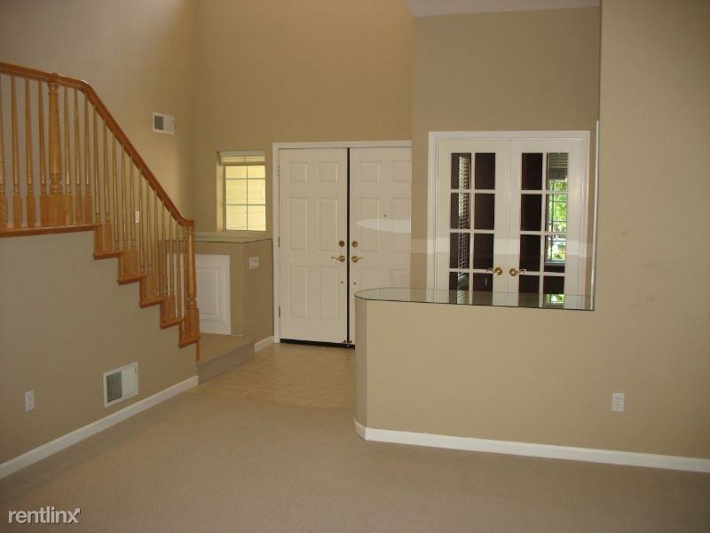 6281 Ginashell Cir - Photo 3 of 5