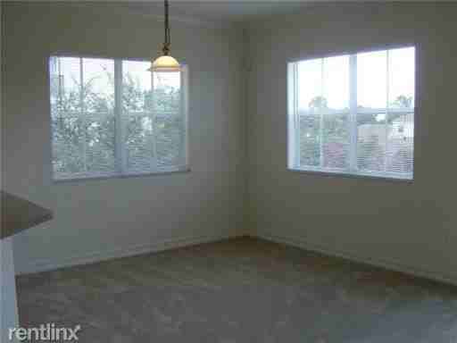 4520 Pga Blvd 305 - Photo 3 of 8