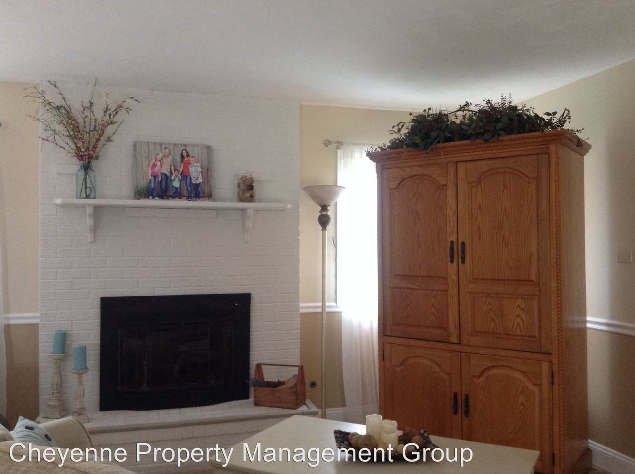 830 Pike Street - Photo 3 of 13