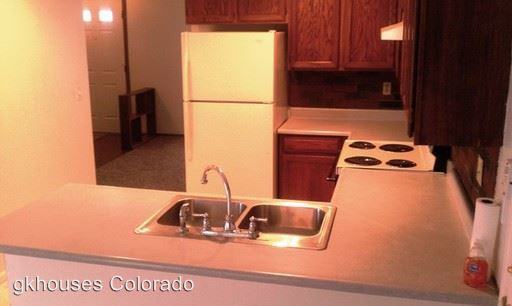 765 S Laredo Cir - Photo 3 of 7