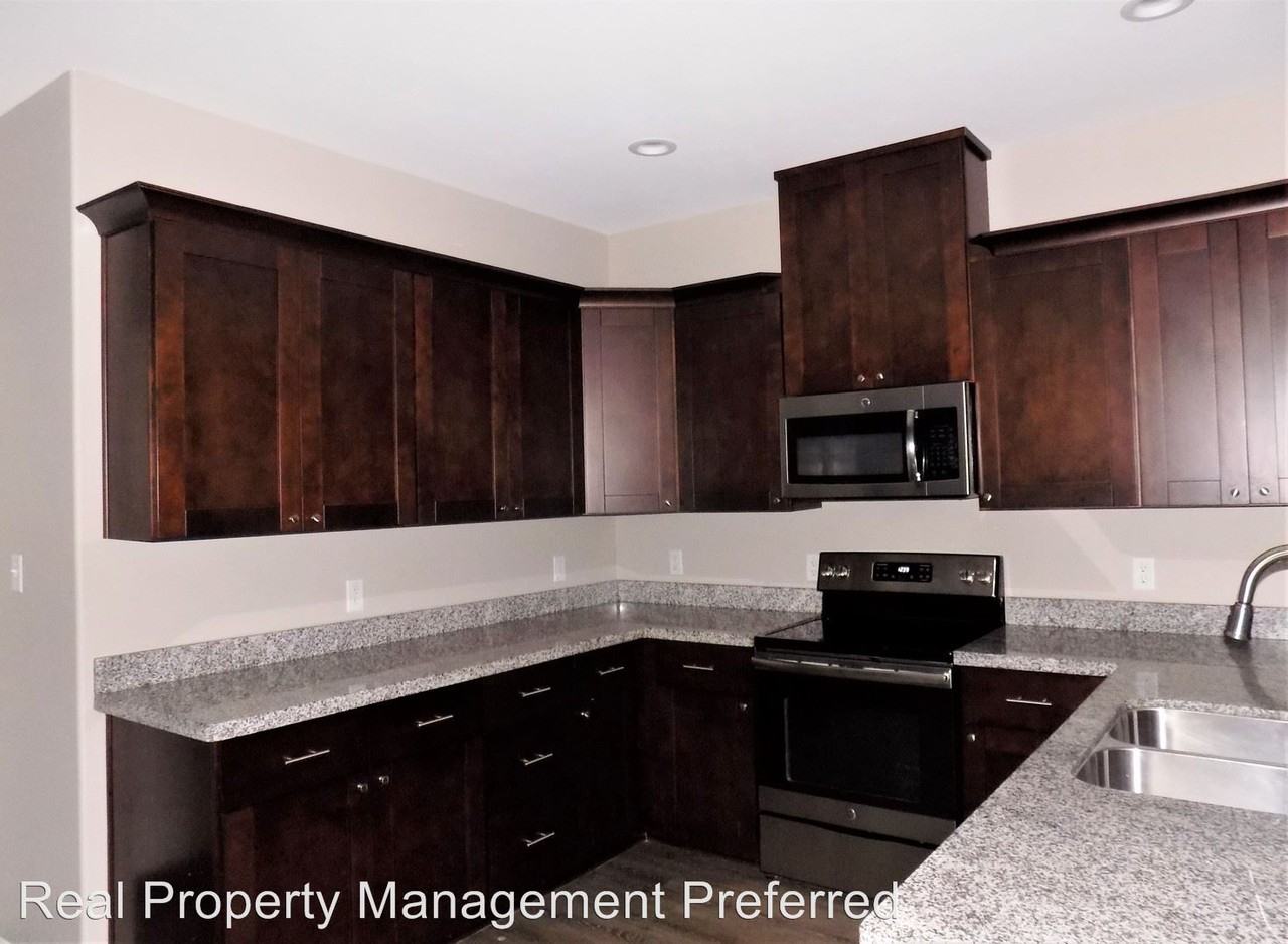 124 Artesian Way - Photo 3 of 11