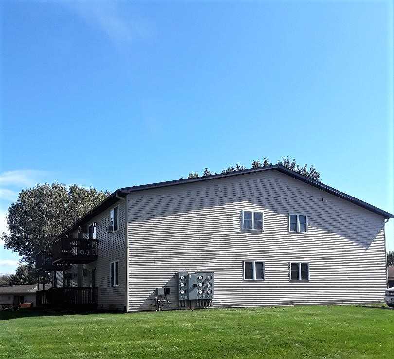 308 Willow St - Photo 2 of 3