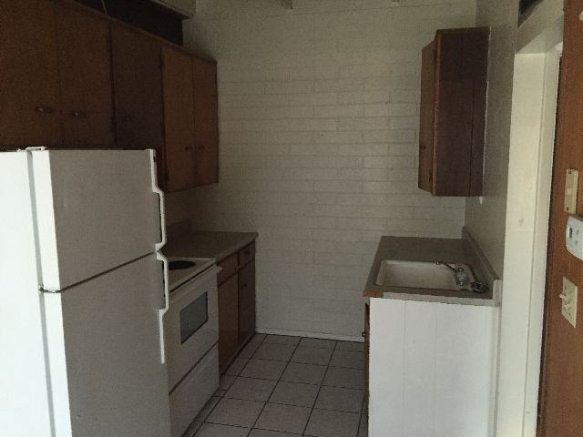 678 S. Grand Drive - Photo 2 of 4