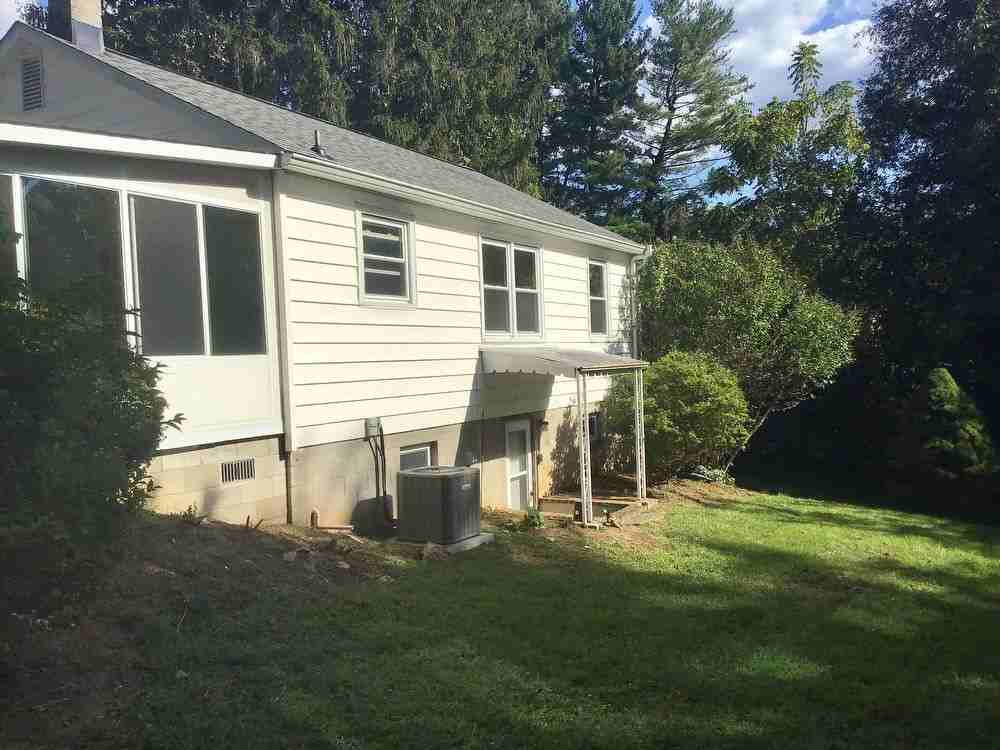6108 Oakland Mills - Photo 2 of 13