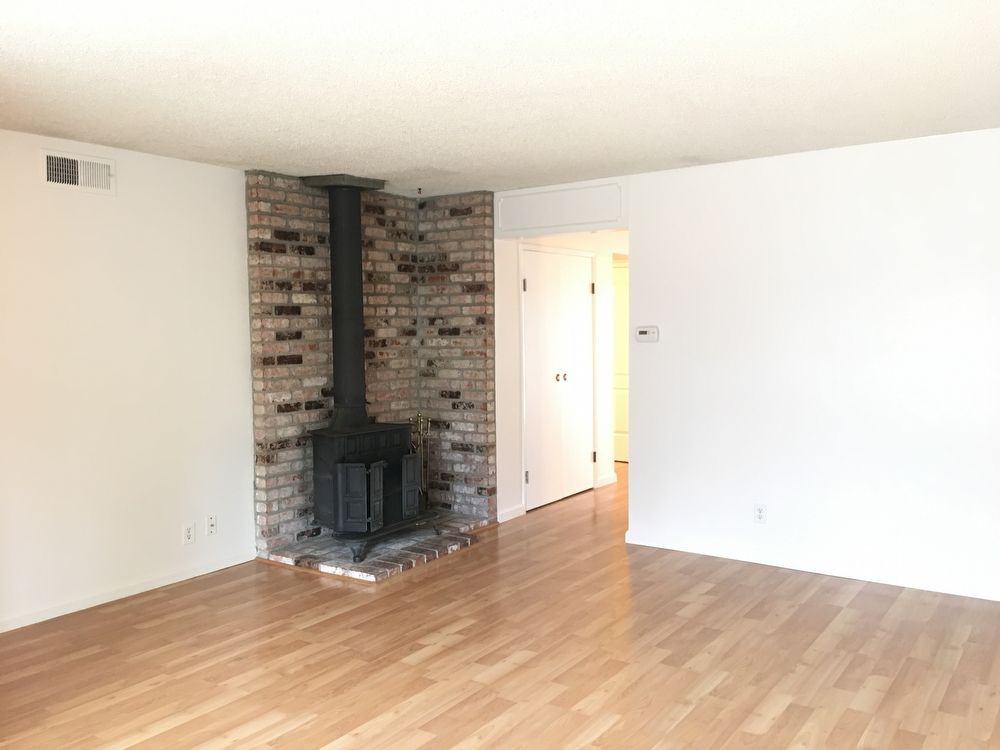 5096 Parkhurst Drive - Photo 3 of 24