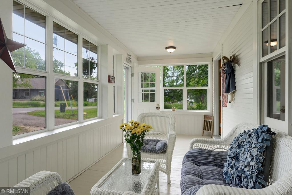 5750 Portland Avenue - Photo 3 of 40