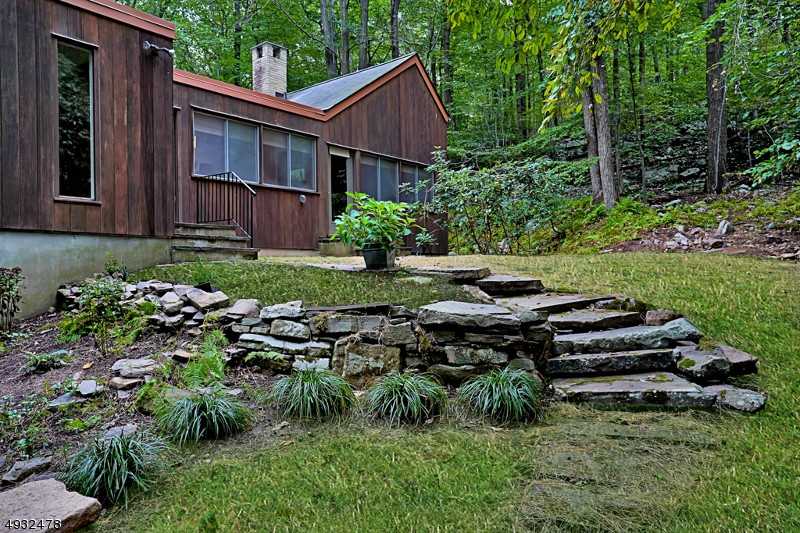 1 Ridge Rd - Photo 2 of 25