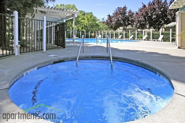 Antelope Creek Apartments - Photo 3 of 8