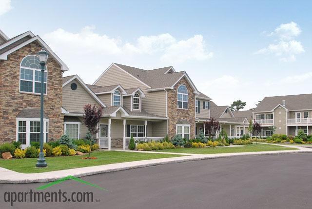 Fairfield Knolls East - Photo 3 of 23