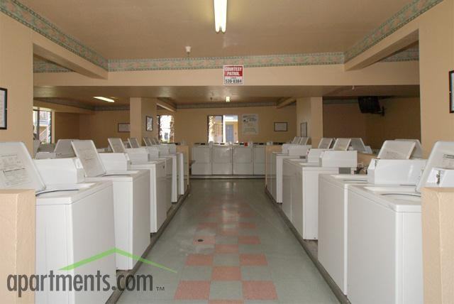 Harbor Island Apartments - Photo 2 of 31