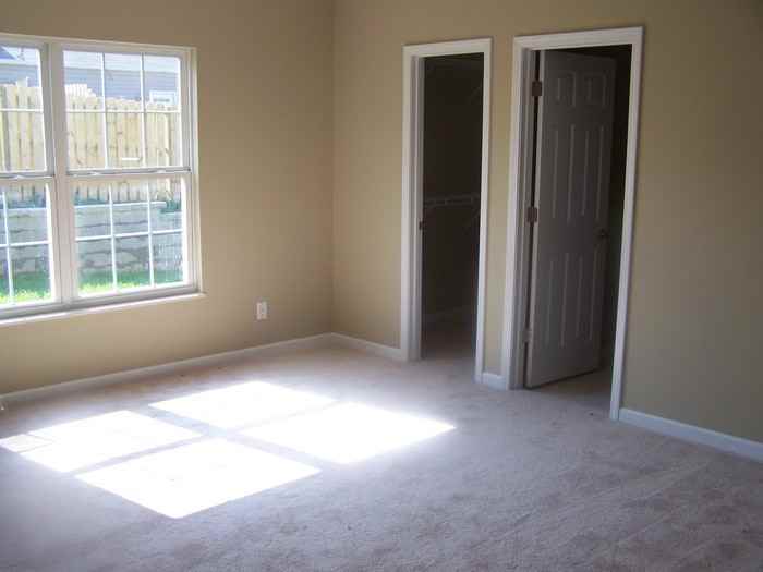 7427 Long Shot Lane - Photo 3 of 6