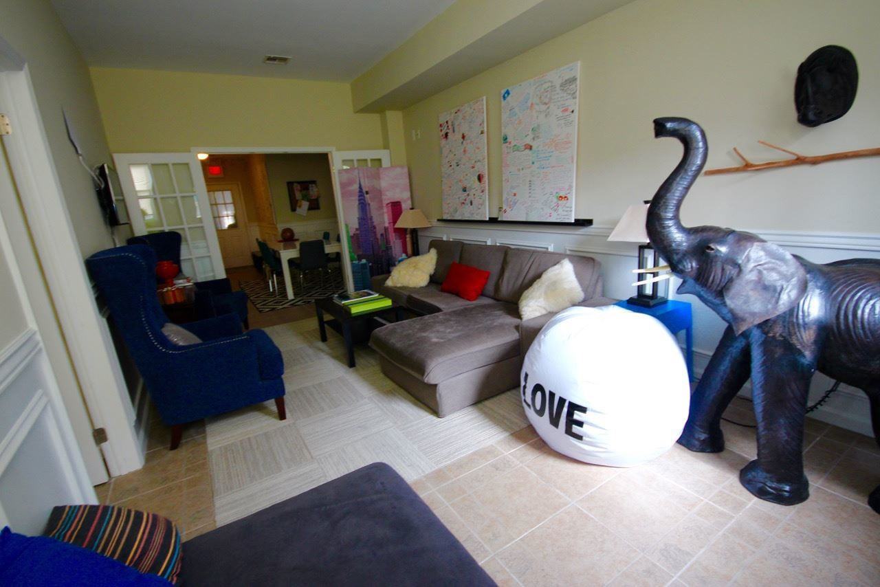 4708 Park Ave - Photo 3 of 12