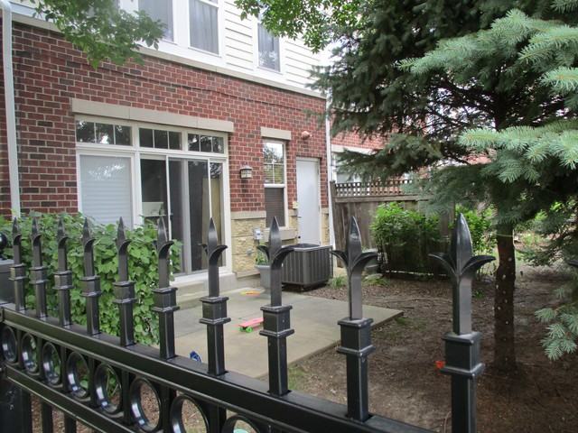 629 Grove - Photo 3 of 23