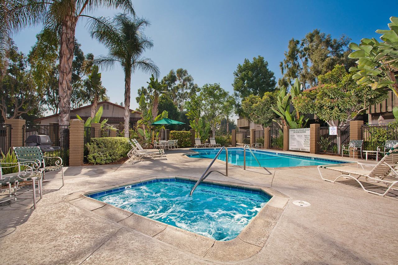 North Upland Terrace Apartments - Photo 3 of 4