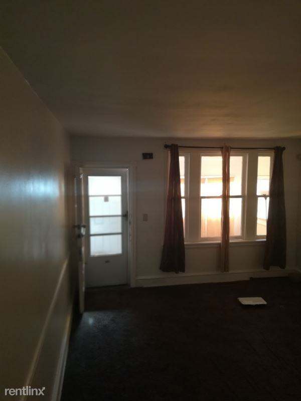 115 W 29th St - Photo 2 of 8