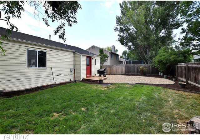 3113 Sharps St - Photo 3 of 17