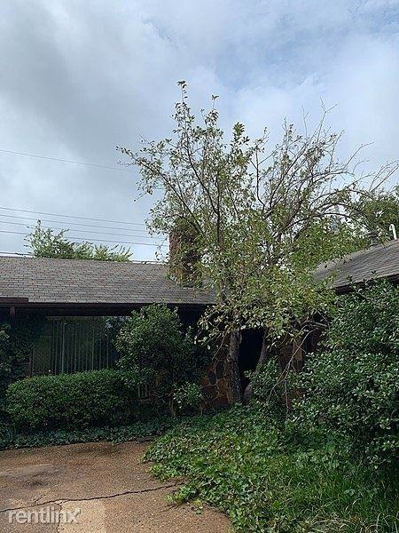 3402 Cameron Court - Photo 3 of 3