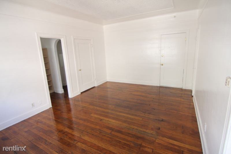 1623 N Mariposa Ave 105 - Photo 2 of 21
