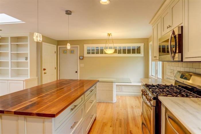 68 Pinehurst Road - Photo 3 of 40