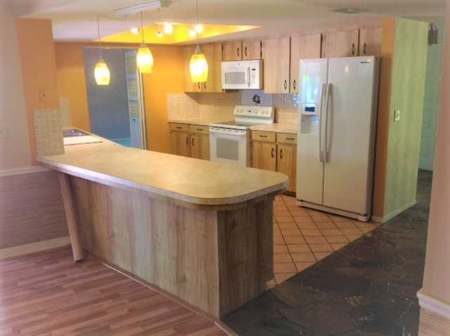 222 North Bay Hills Blvd. - Photo 3 of 8