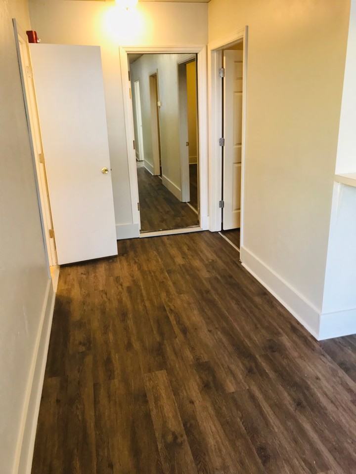 102 South McDonald Street - Photo 3 of 14