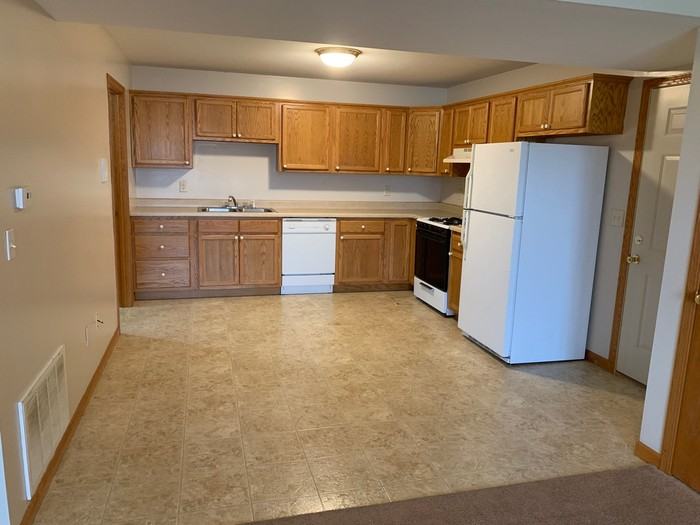 962 School Street - Photo 2 of 11