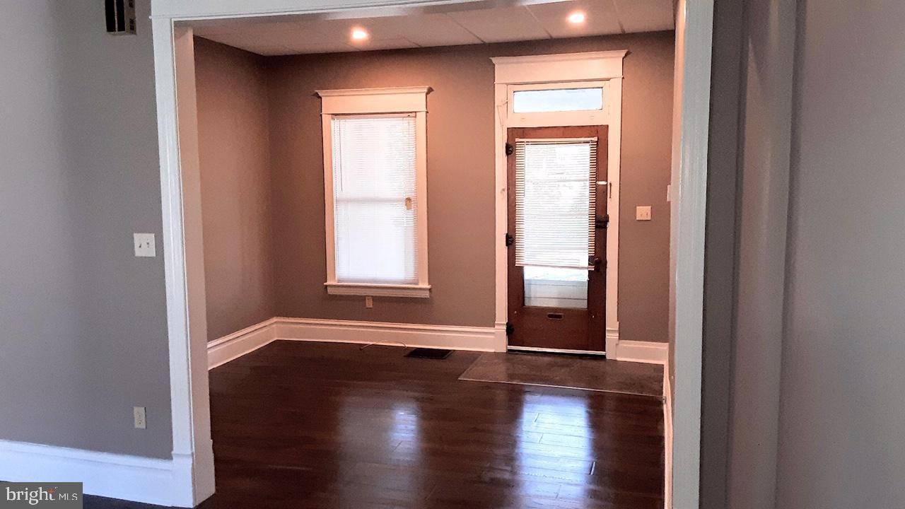 68 N 9th Street - Photo 2 of 10