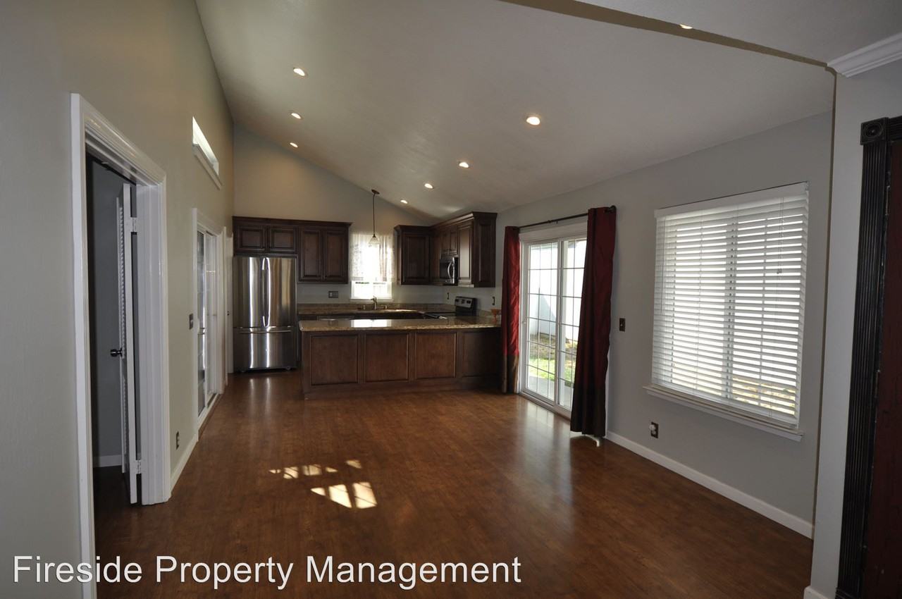 5314 Birch Grove Dr - Photo 3 of 13