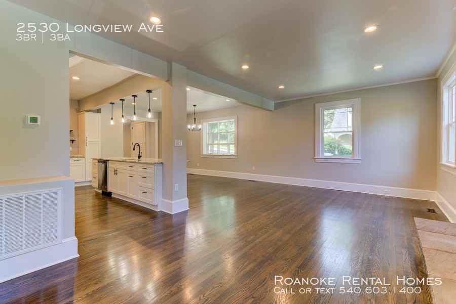 2530 Longview Ave - Photo 3 of 13