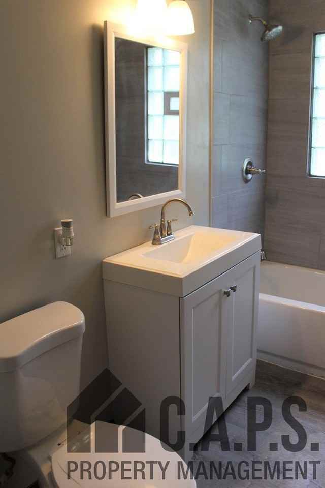 2504 Hancock Street - Photo 2 of 18