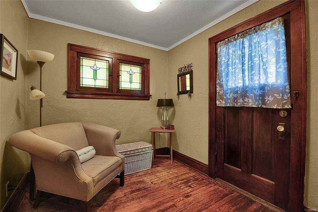 5033 Ulena Avenue - Photo 2 of 24