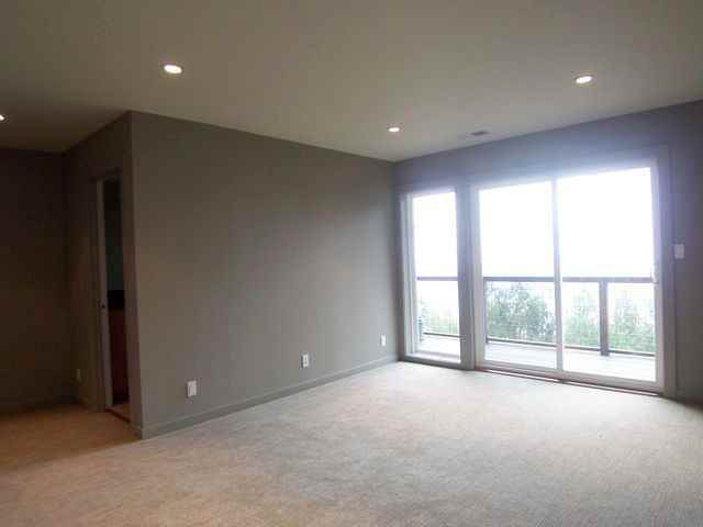 487 Crestmont Drive - Photo 3 of 9