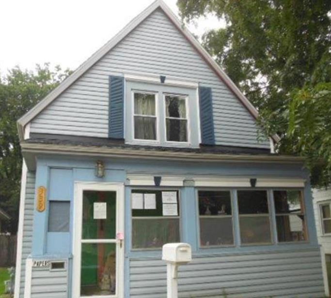 339 5th Avenue South - Photo 2 of 17