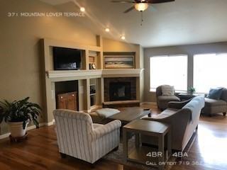 371 Mountain Lover Terrace - Photo 3 of 21