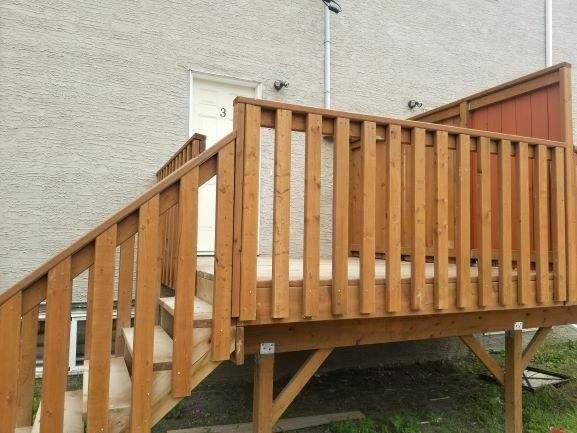 406 Redwood Avenue - Photo 2 of 9